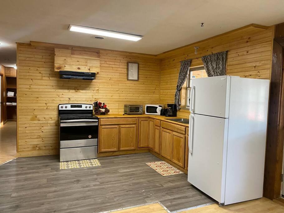 Cabin In Gatlingburg L แกตลิงเบิร์ก ภายนอก รูปภาพ