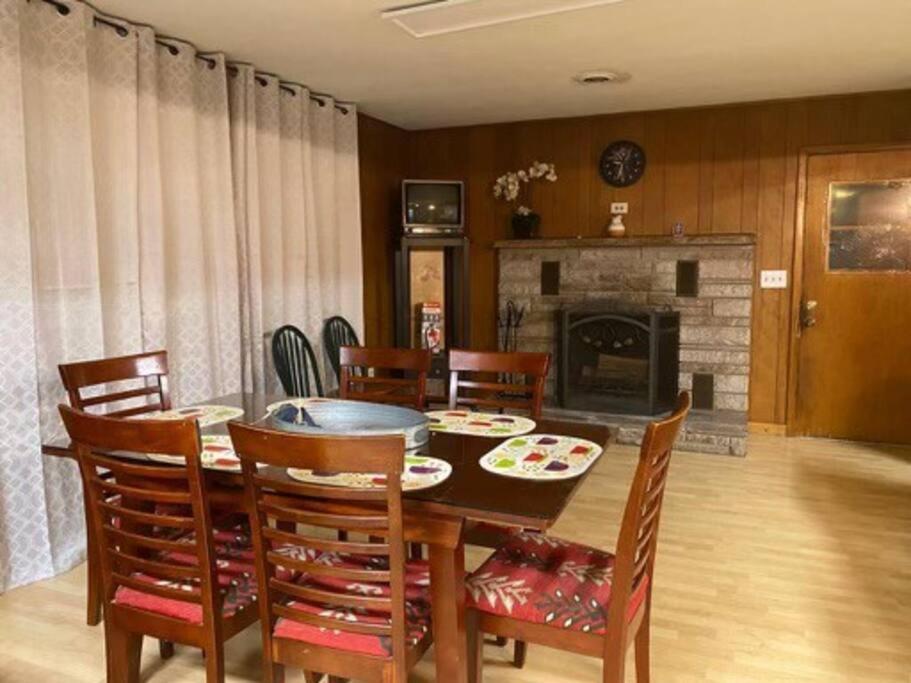 Cabin In Gatlingburg L แกตลิงเบิร์ก ภายนอก รูปภาพ